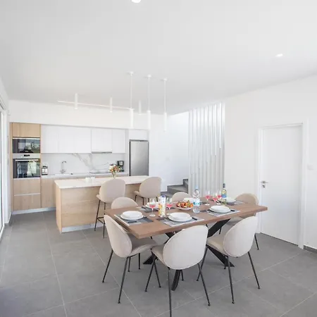 Vie Bleu 3 Bedroom Protaras