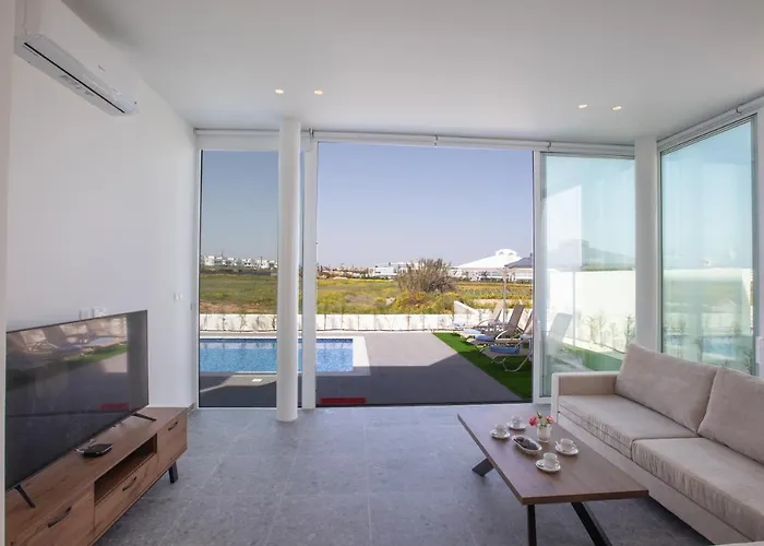 Vie Bleu 3 Bedroom 普罗塔拉斯