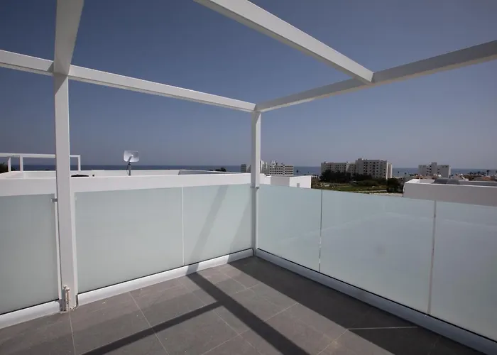 Vie Bleu 3 Bedroom 别墅 *