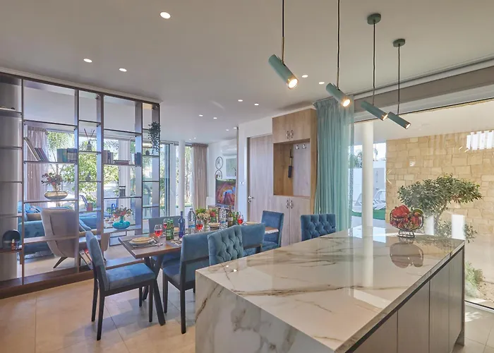 别墅 Vie Bleu 3 Bedroom *