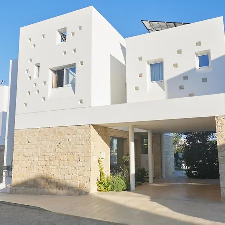 Vie Bleu 3 Bedroom Villa