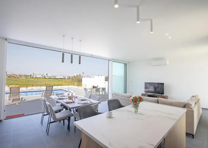 Vie Bleu 3 Bedroom Protaras