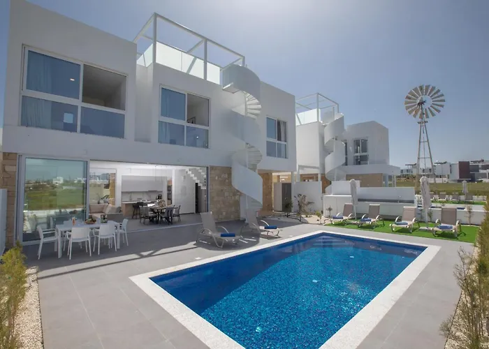 Vila Vie Bleu 3 Bedroom