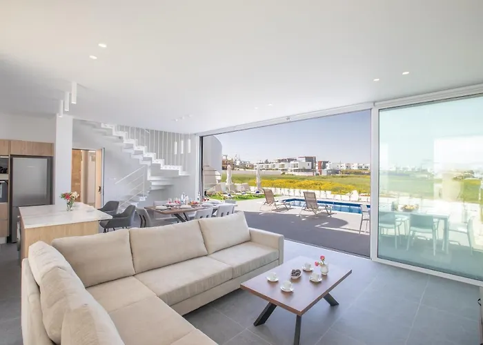 Vie Bleu 3 Bedroom * Protaras