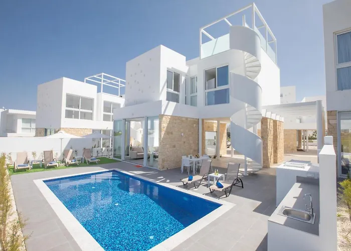 Vie Bleu 3 Bedroom Vila