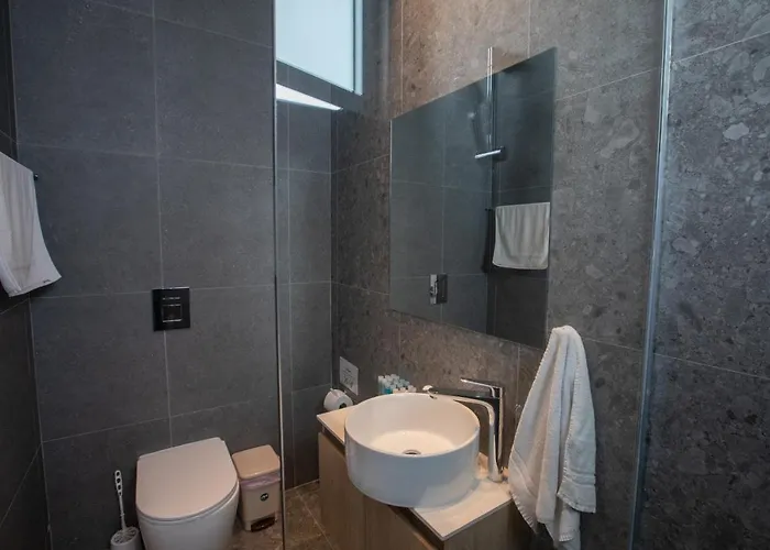 Vie Bleu 3 Bedroom Vila *