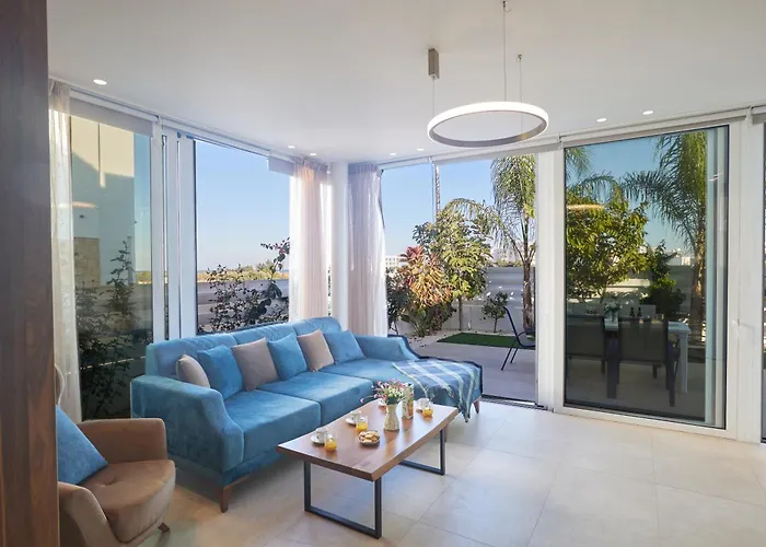 Vie Bleu 3 Bedroom * Protaras