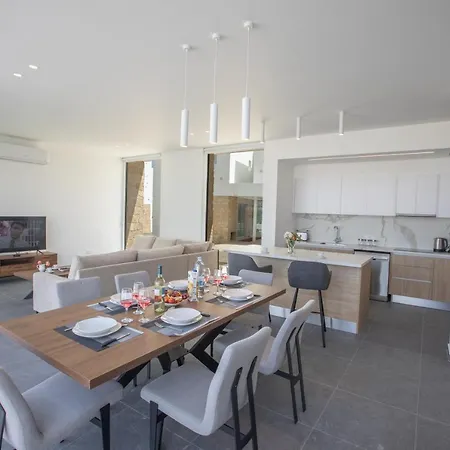 Vie Bleu 3 Bedroom * Protaras