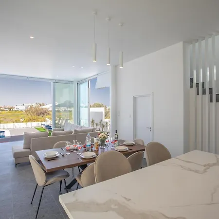 Vie Bleu 3 Bedroom *