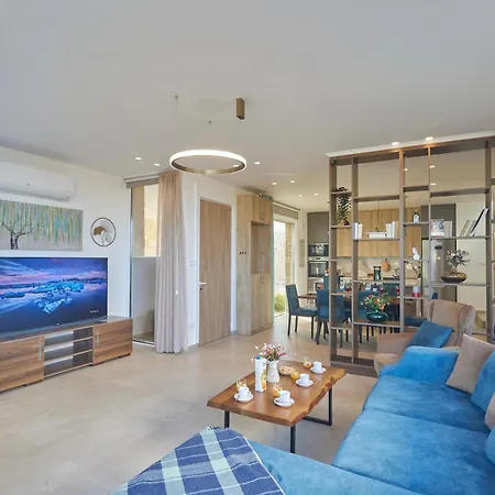 Villa Vie Bleu 3 Bedroom Protaras