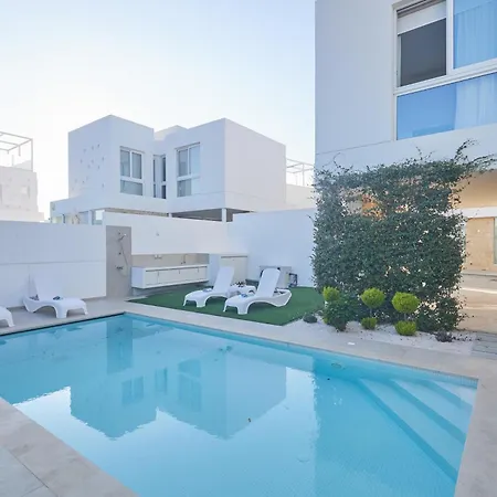 Vie Bleu 3 Bedroom *