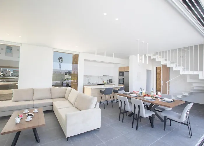 Vie Bleu 3 Bedroom *