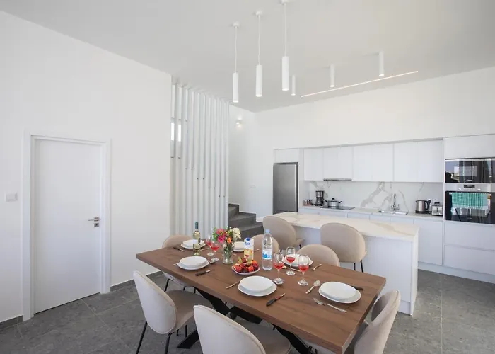 Vie Bleu 3 Bedroom Protaras