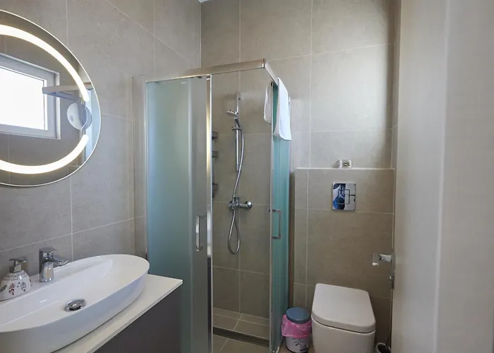 Vie Bleu 3 Bedroom Vilă *