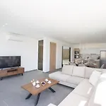 Vie Bleu 3 Bedroom *