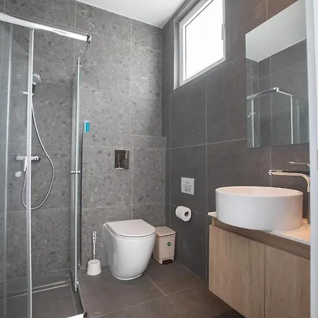 Vie Bleu 3 Bedroom ヴィラ プロタラス