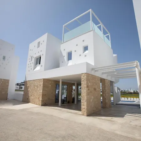 Vie Bleu 3 Bedroom