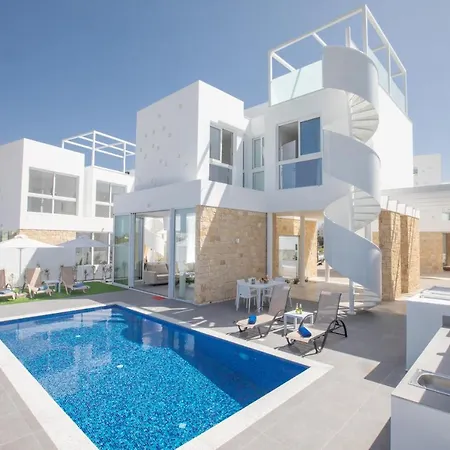 Vie Bleu 3 Bedroom ヴィラ