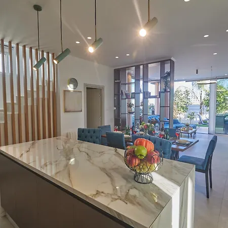 Vie Bleu 3 Bedroom ヴィラ *