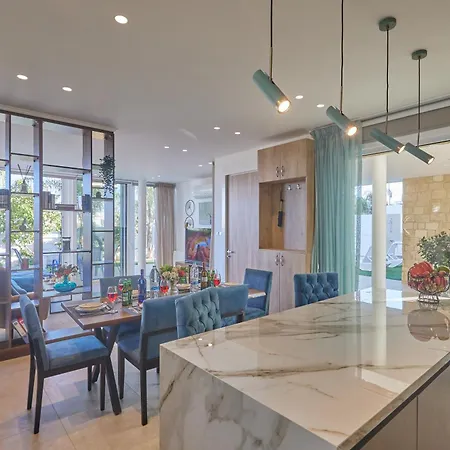 빌라 Vie Bleu 3 Bedroom *